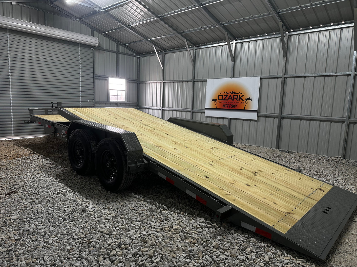 2026 Ozark 82x22 16k Tilt #20257