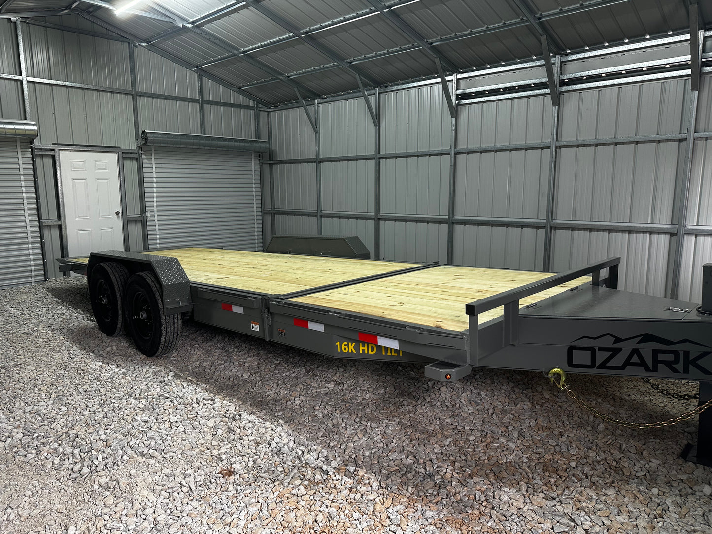 2026 Ozark 82x22 16k Tilt #20257