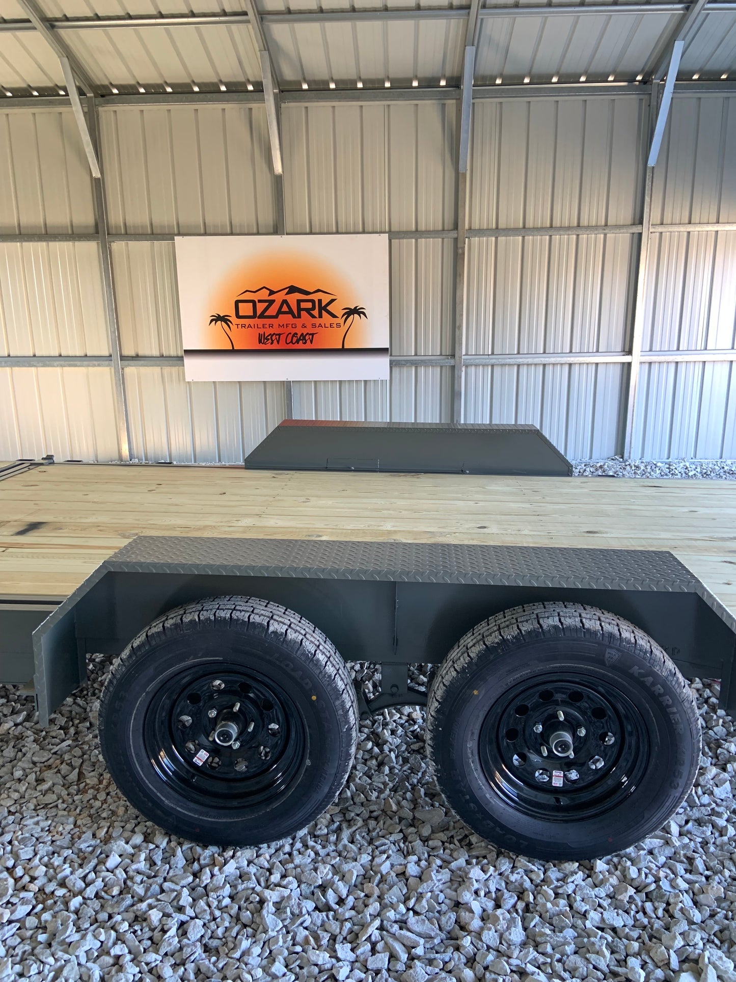 2025 Ozark 82x 22 7k Tilt #19897