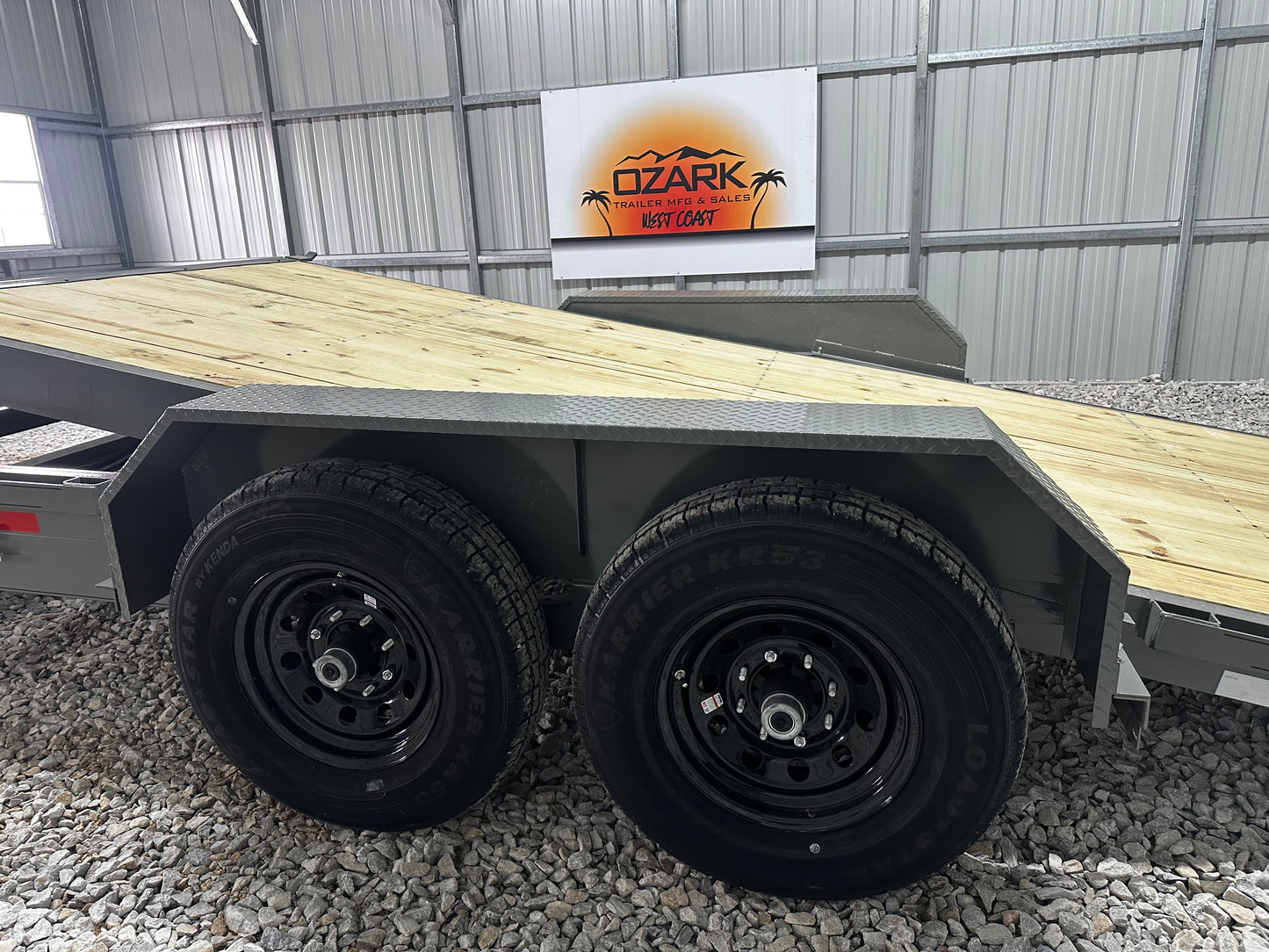 2025 Ozark 82x22 14k Tilt #20256